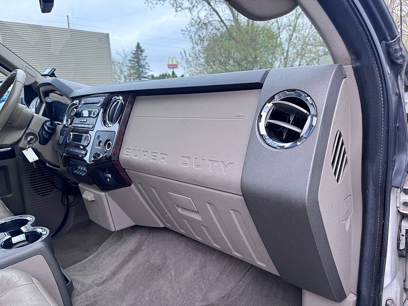 Used 2010 Ford F250 Lariat AWD/4WD image 15