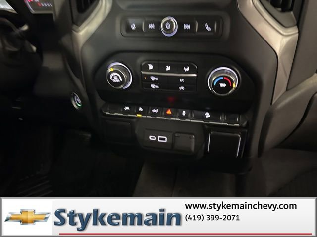 Used 2022 Chevrolet Silverado 1500 Custom Trail Boss w/ Midnight Edition image 20