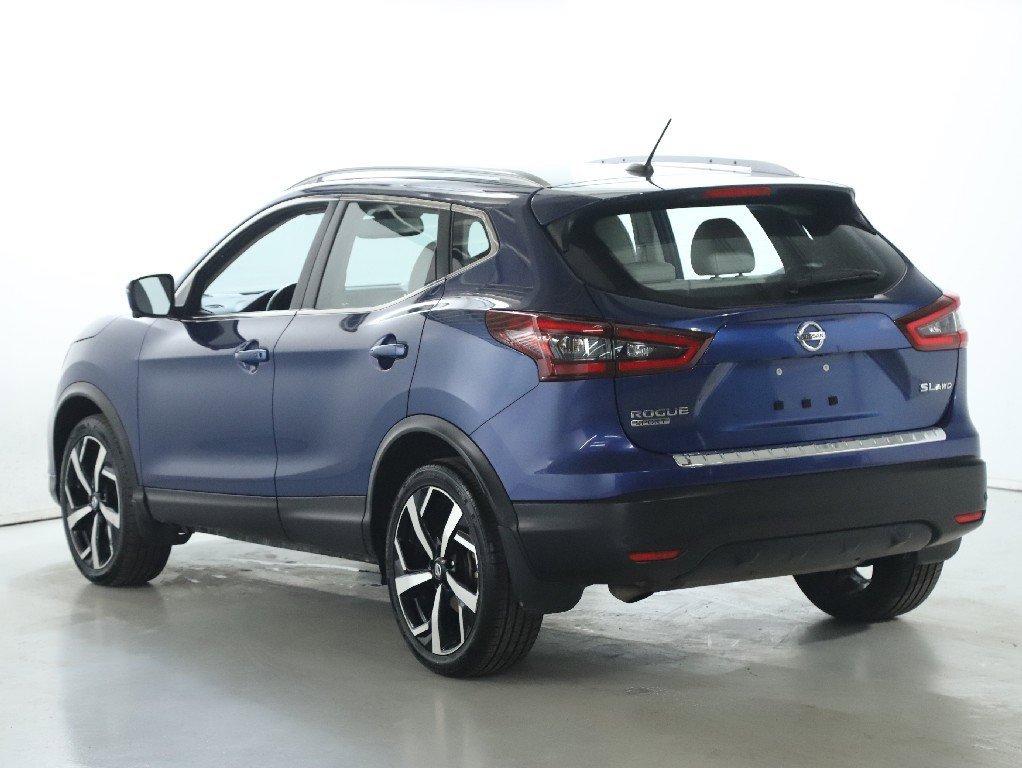 Used 2022 Nissan Rogue Sport SL w/ Premium Package image 42