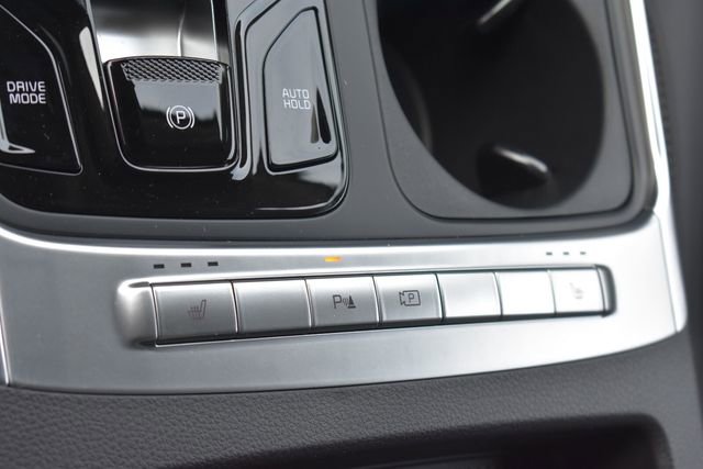 New 2026 Kia Carnival EX FWD image 28