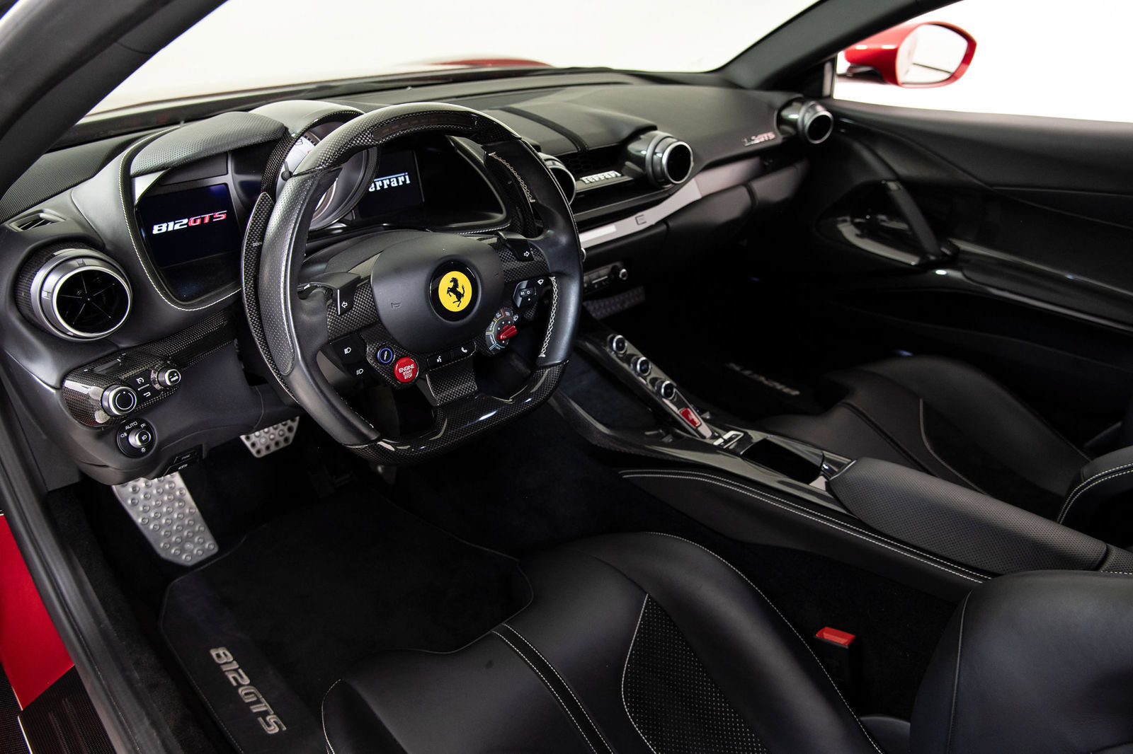 Certified 2022 Ferrari 812 GTS RWD image 4