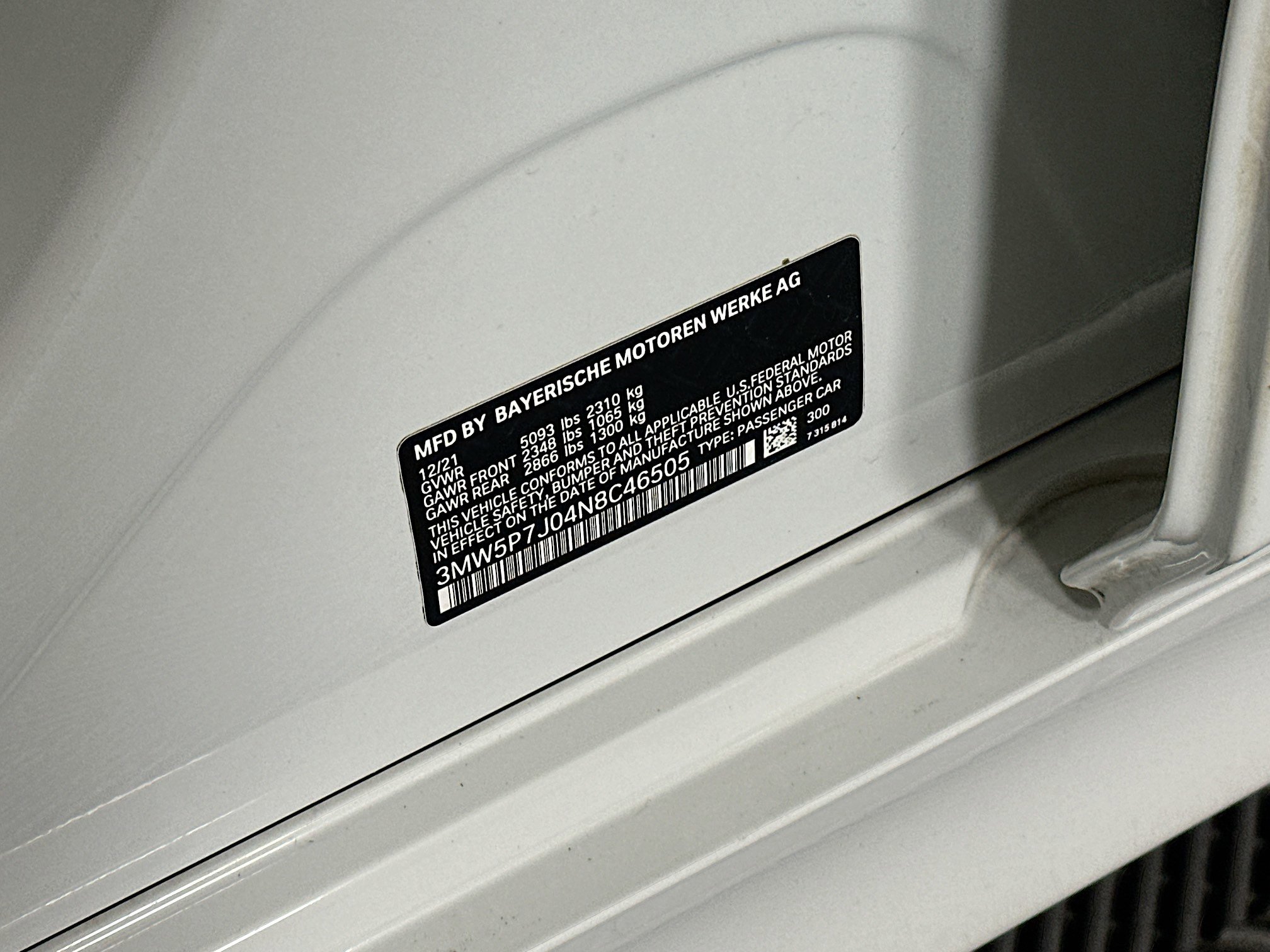 Used 2022 BMW 330e w/ Premium Package RWD image 12