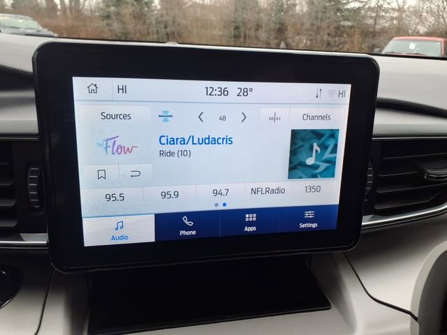 Certified 2023 Ford Explorer XLT w/ Equipment Group 202A image 19