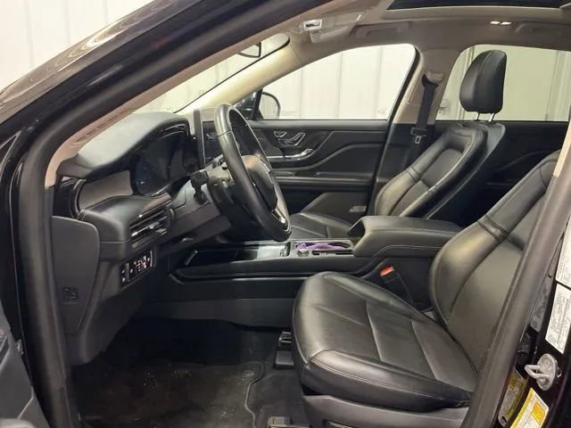 Used 2023 Lincoln Corsair Grand Touring image 10