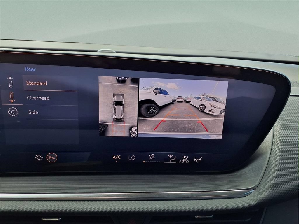 Certified 2025 Buick Envision Preferred AWD/4WD image 27