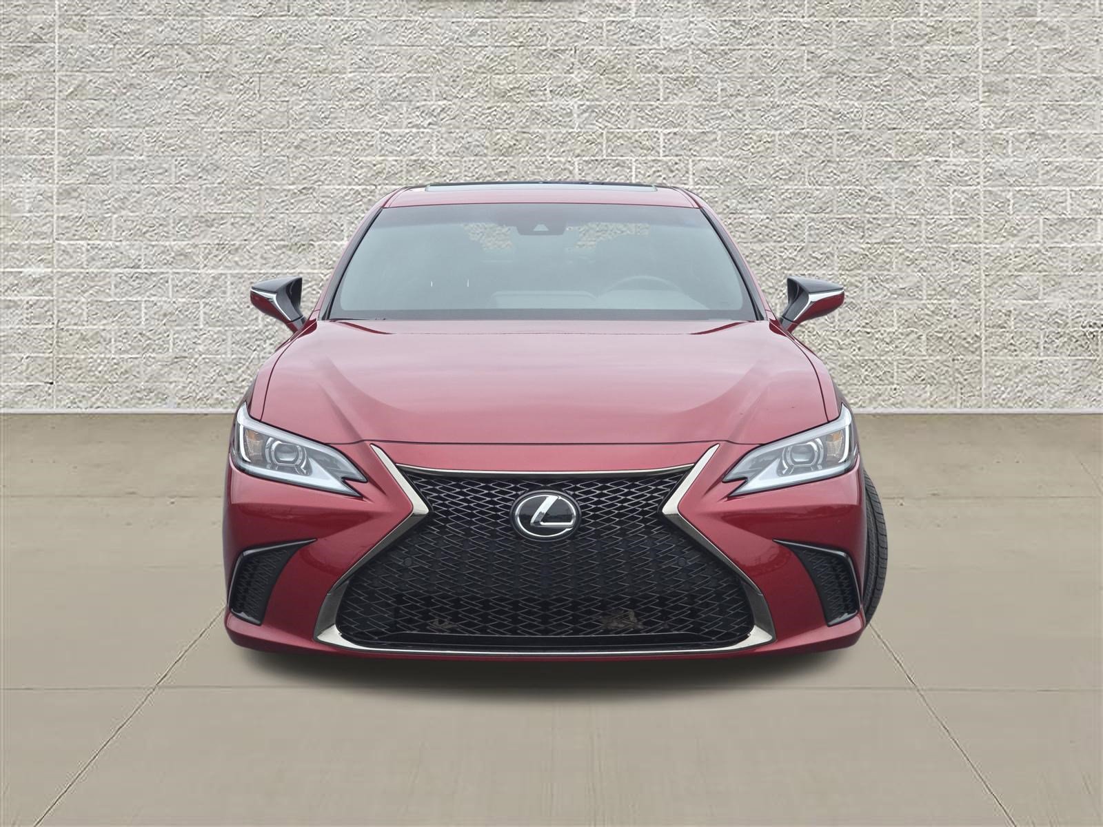 Used 2023 Lexus ES 350 F Sport w/ Accessory Package (Z1) FWD image 2