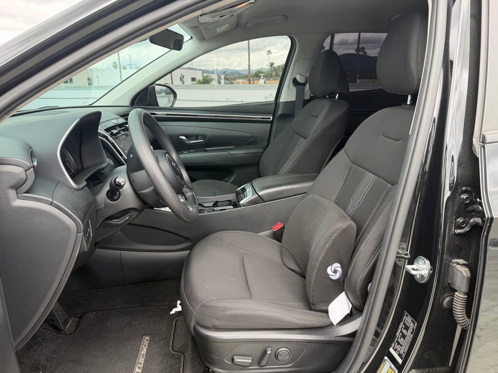 Used 2023 Hyundai Tucson SEL FWD image 5