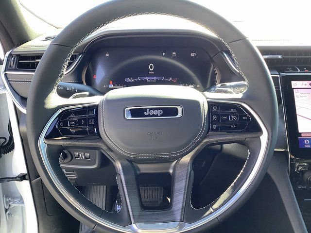 New 2025 Jeep Grand Cherokee Overland w/ Luxury Tech Group IV image 11