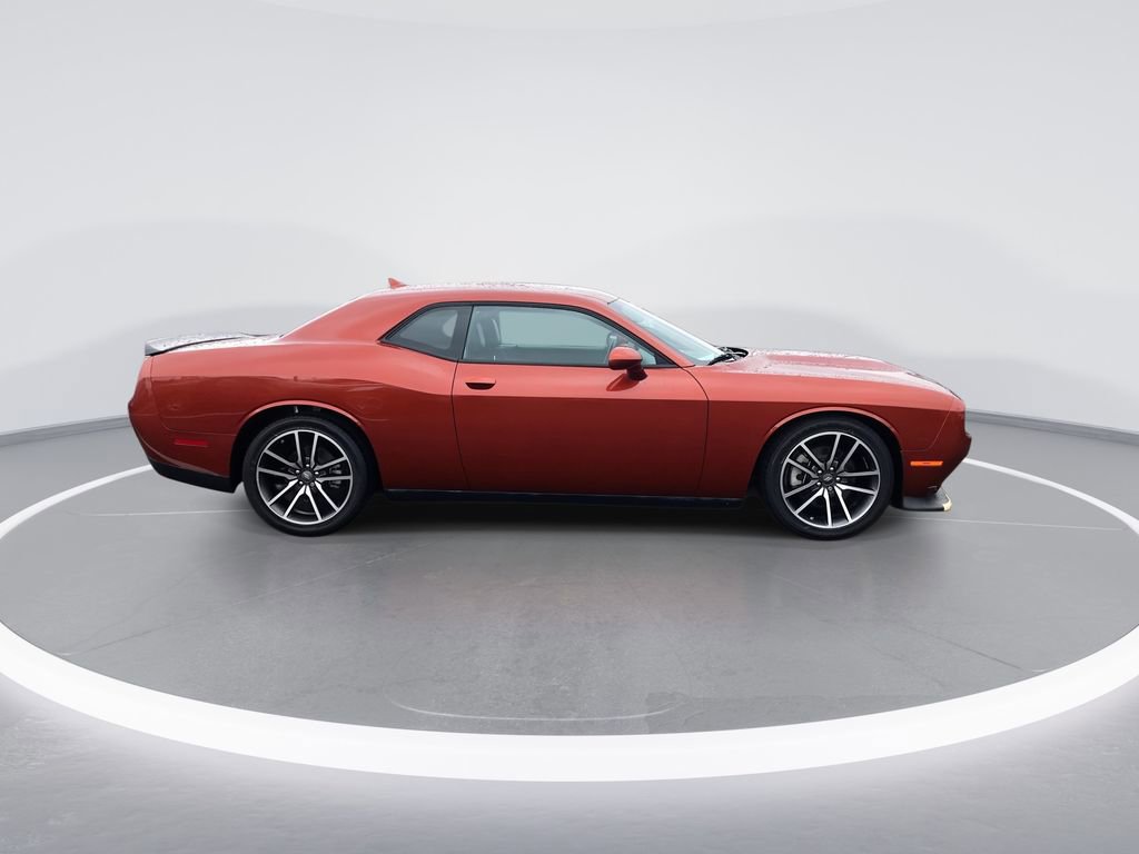 Used 2023 Dodge Challenger GT w/ Plus Package image 9