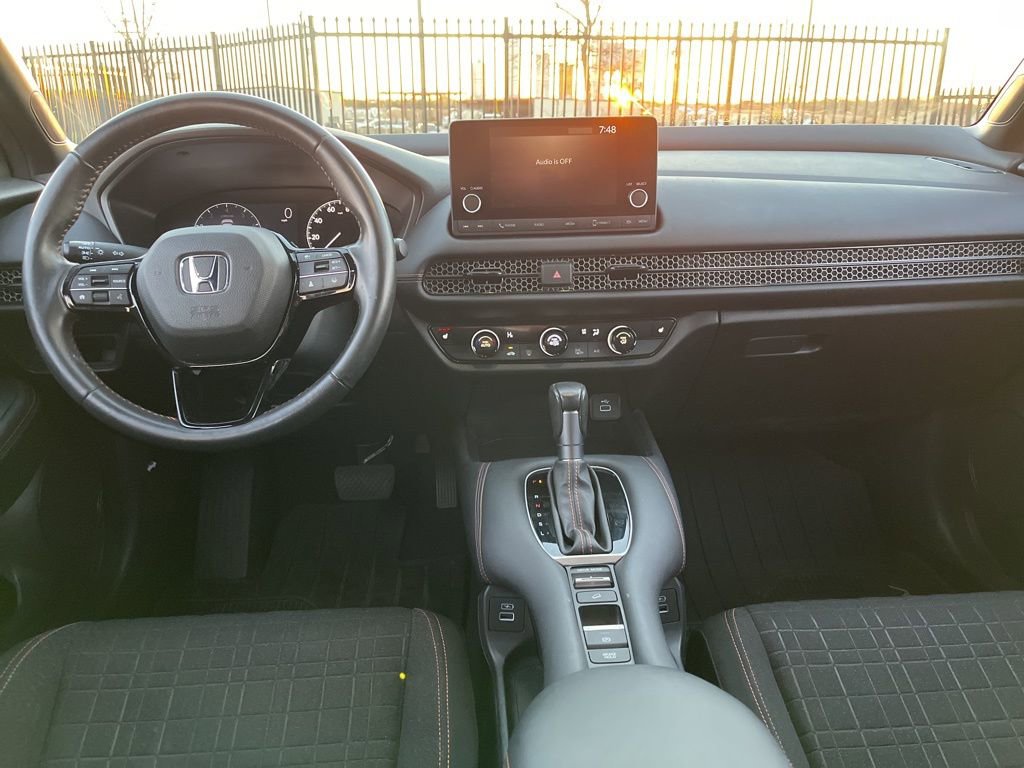 Used 2023 Honda HR-V Sport image 15