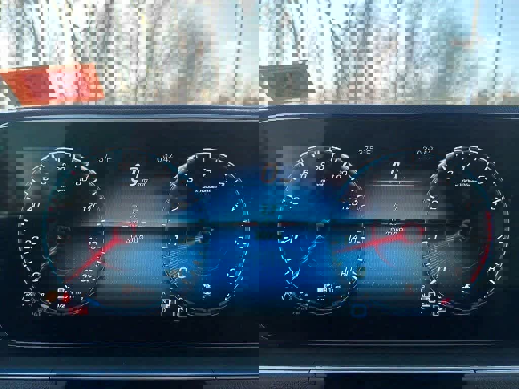 Used 2022 Mercedes-Benz GLE 350 4MATIC image 16