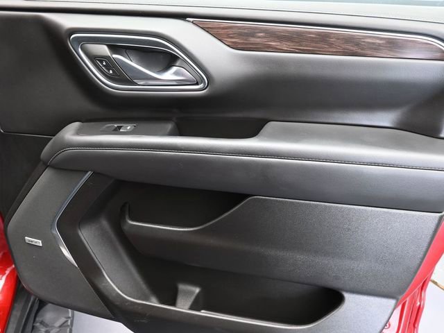 Used 2023 Chevrolet Tahoe Z71 w/ Z71 Off-Road Package AWD/4WD image 39