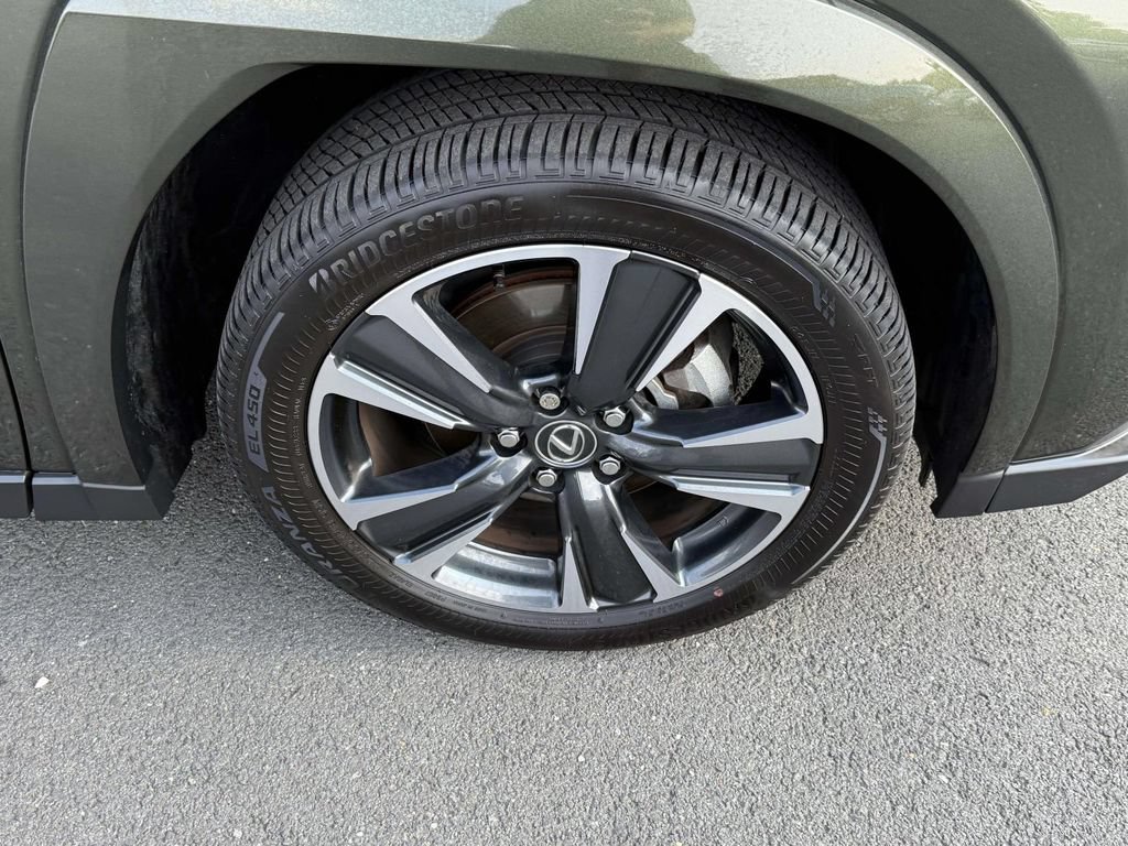 Used 2025 Lexus UX 300h AWD w/ Accessory Package (Z1) image 7