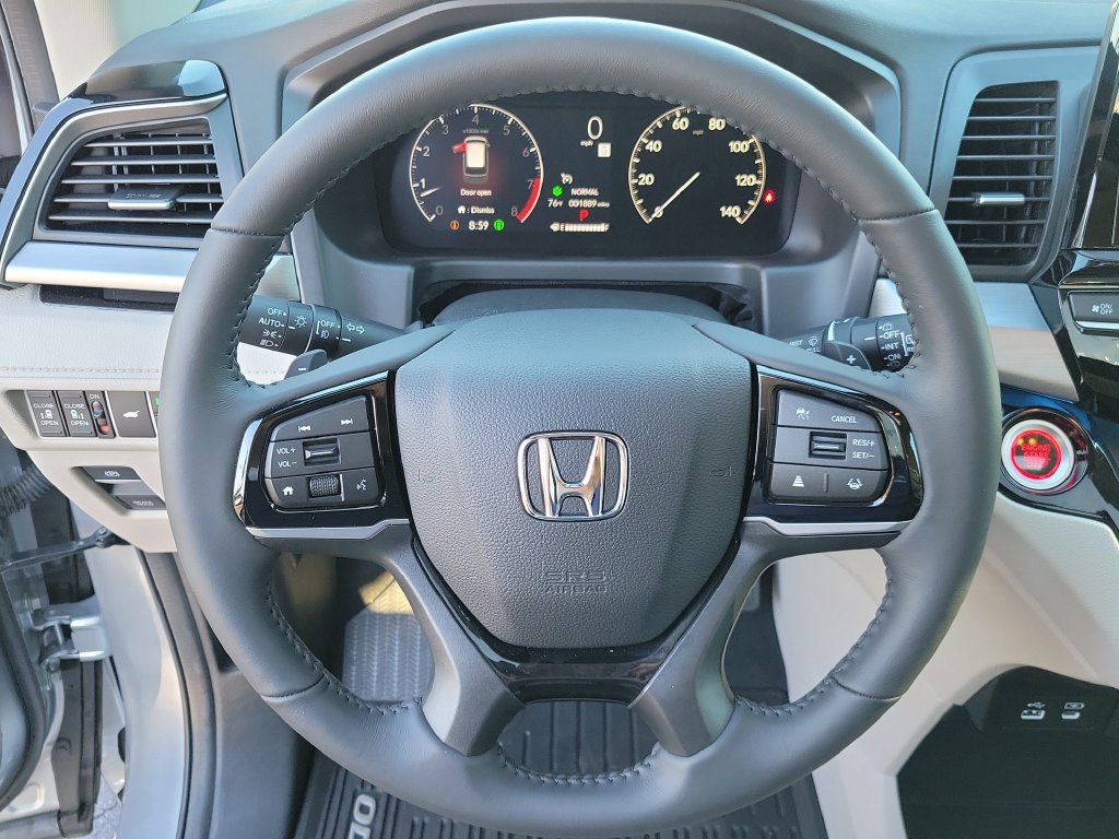 Certified 2026 Honda Odyssey Touring image 33