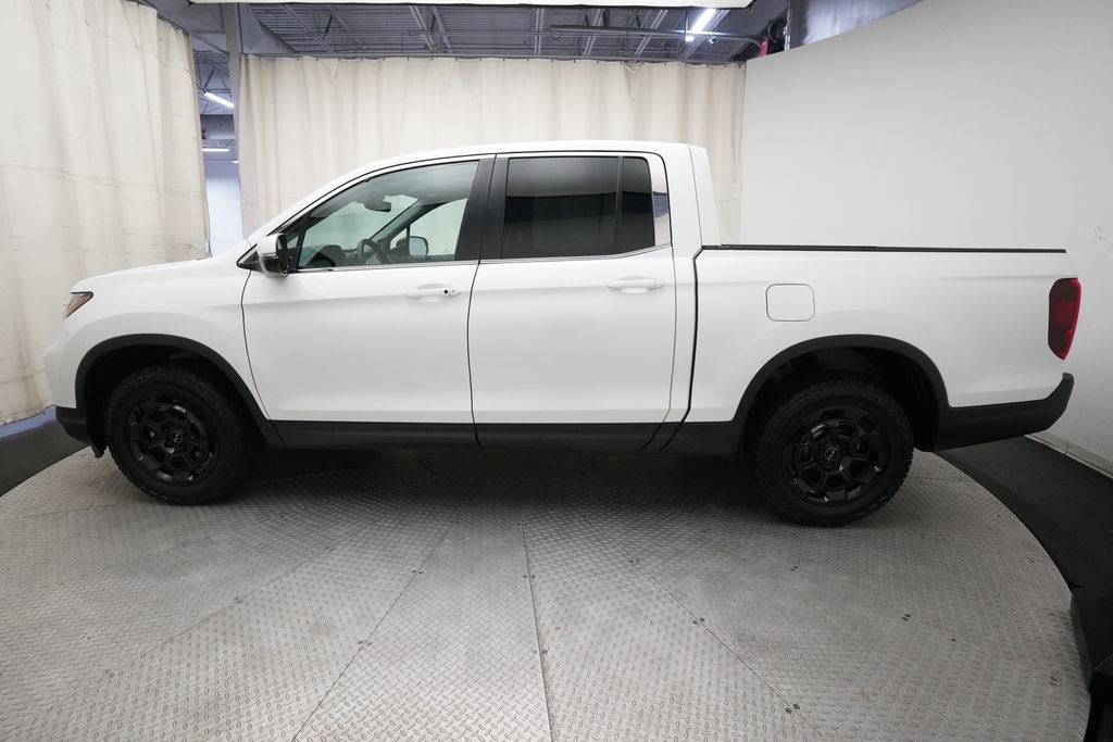 Certified 2025 Honda Ridgeline RTL+ image 23