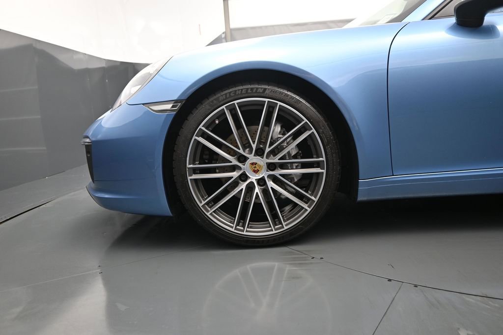 Certified 2019 Porsche 911 Carrera RWD image 8