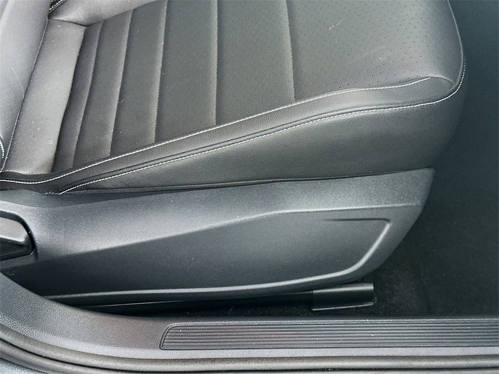 Used 2024 Volkswagen Jetta SE image 22