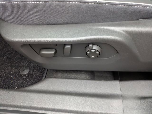 New 2026 Buick Envision Avenir image 23