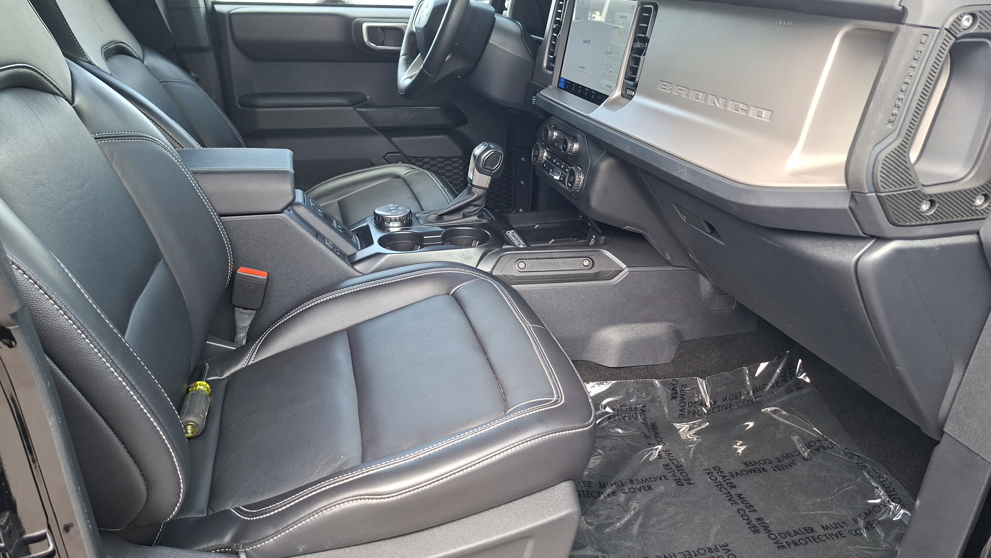 Used 2026 Ford Bronco Outer Banks AWD/4WD image 23