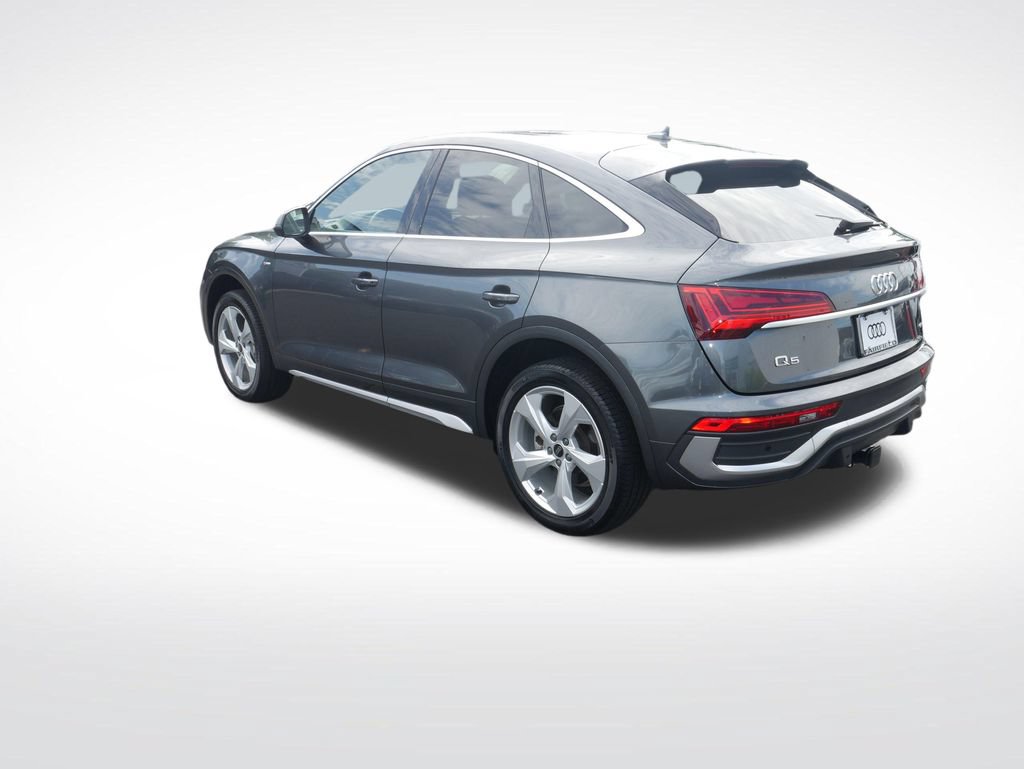Certified 2023 Audi Q5 2.0T Premium Plus w/ Premium Plus Package AWD/4WD image 3