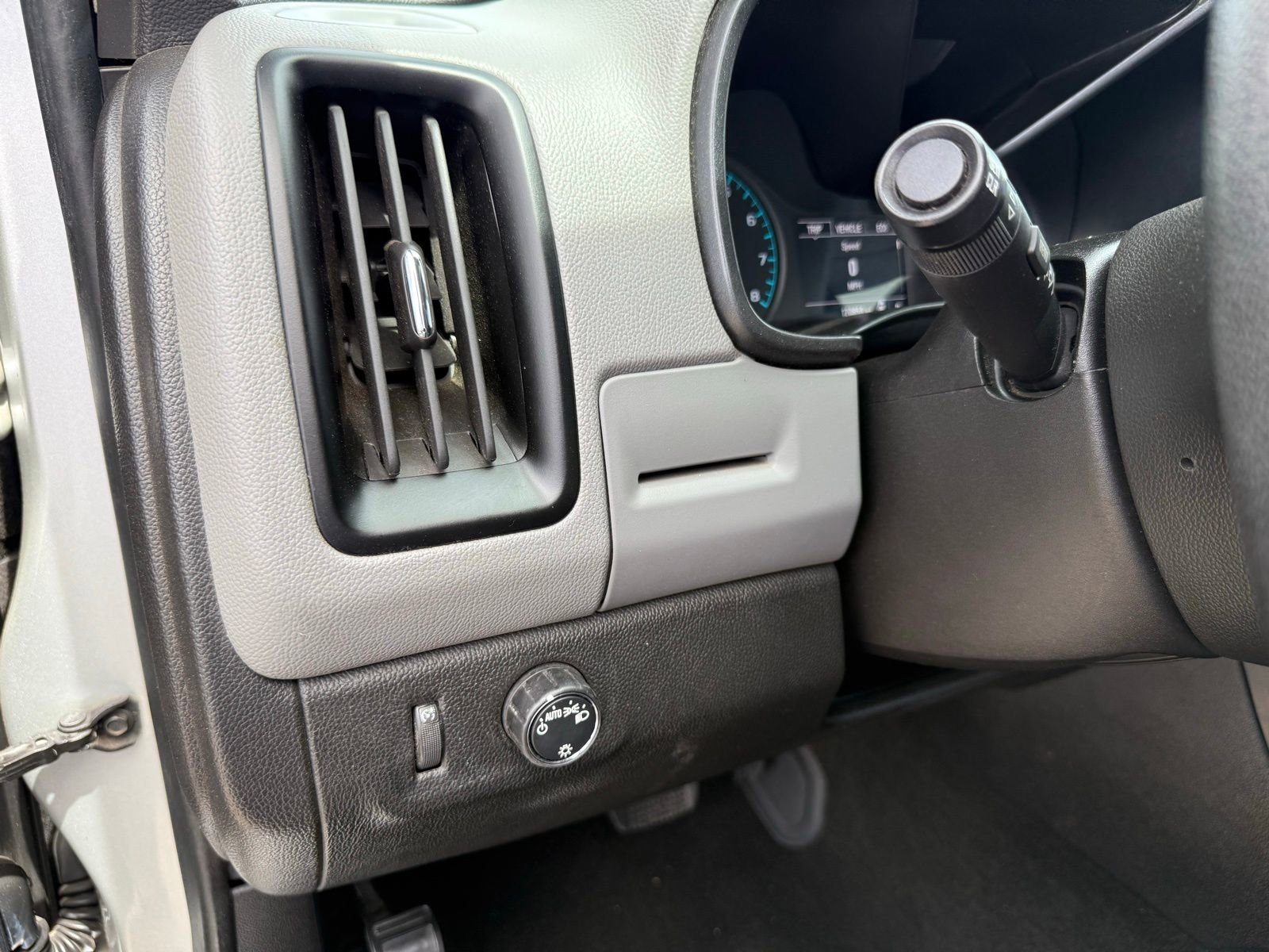 Used 2017 Chevrolet Colorado W/T w/ WT Convenience Package RWD image 13