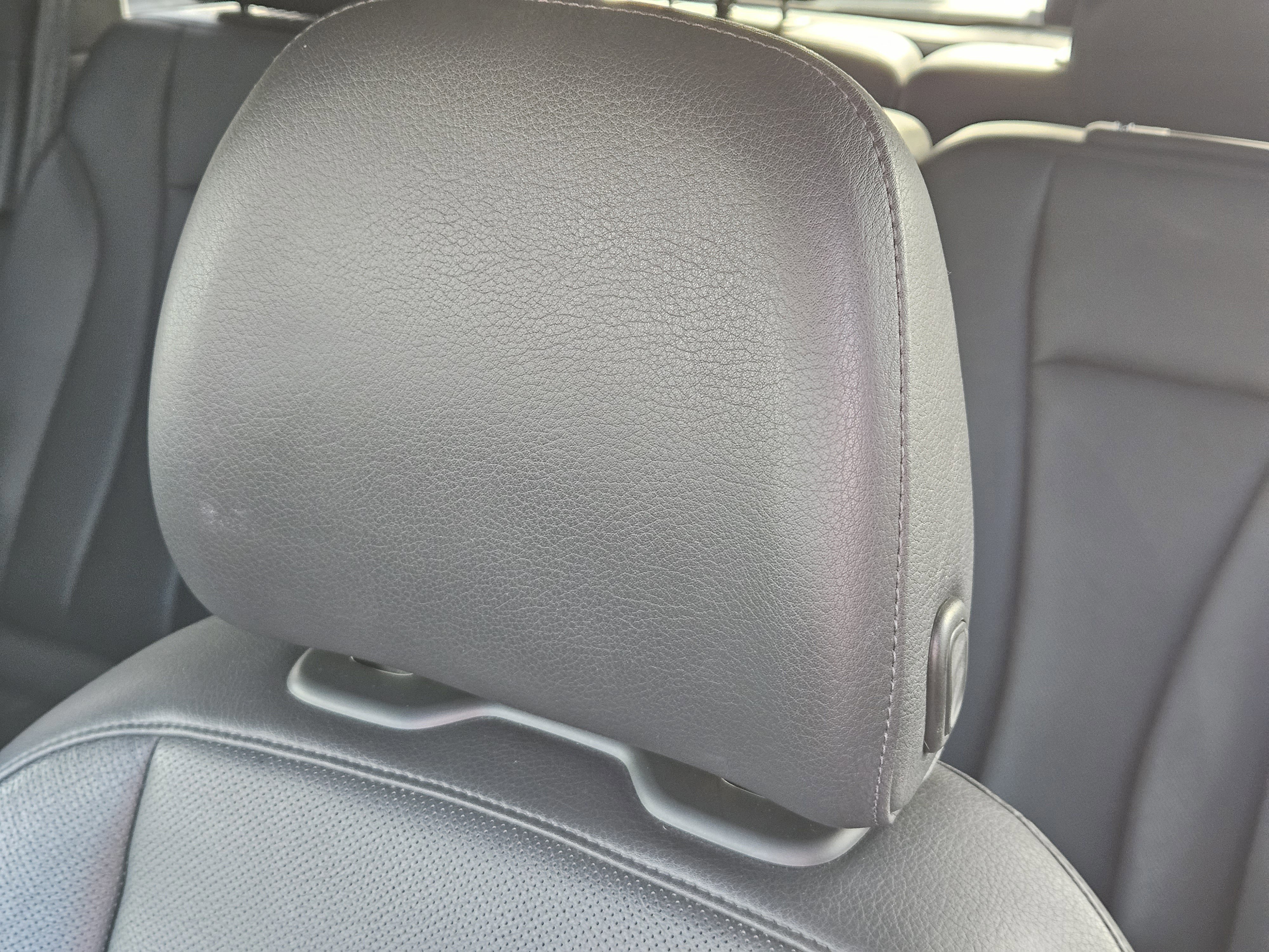 Used 2018 Audi Q7 3.0T Prestige image 13