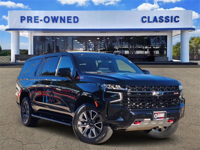 Used 2024 Chevrolet Suburban Z71 w/ Luxury Package