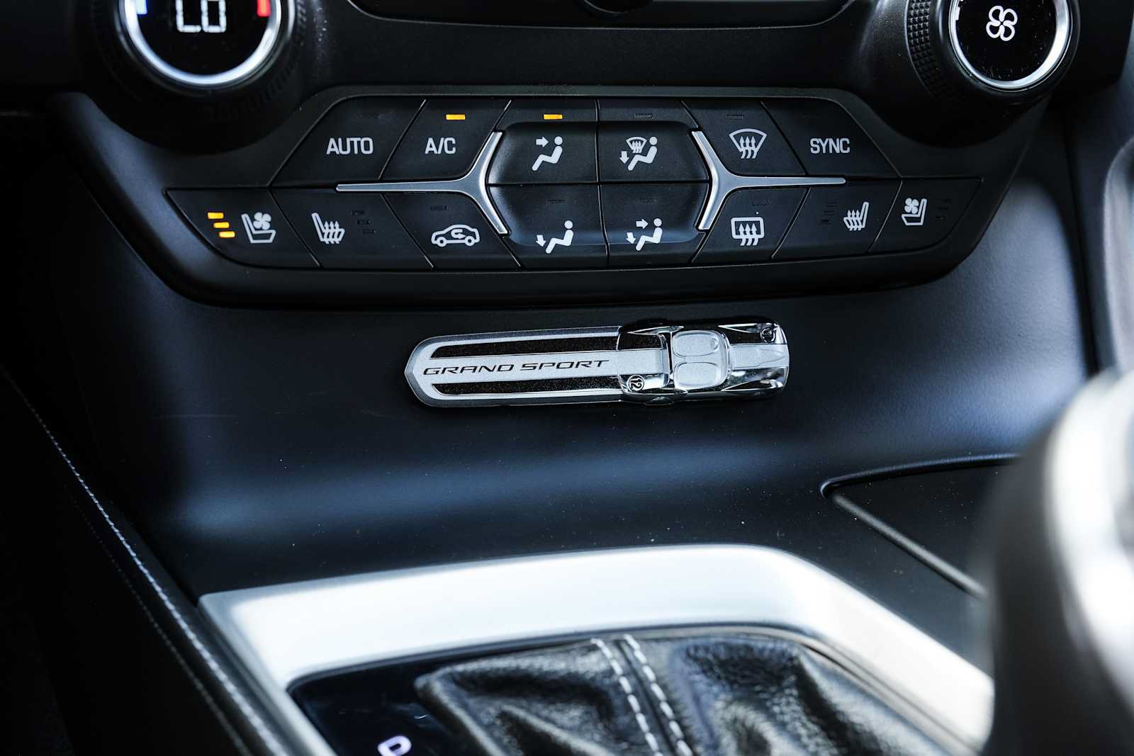 Used 2019 Chevrolet Corvette Grand Sport RWD image 38