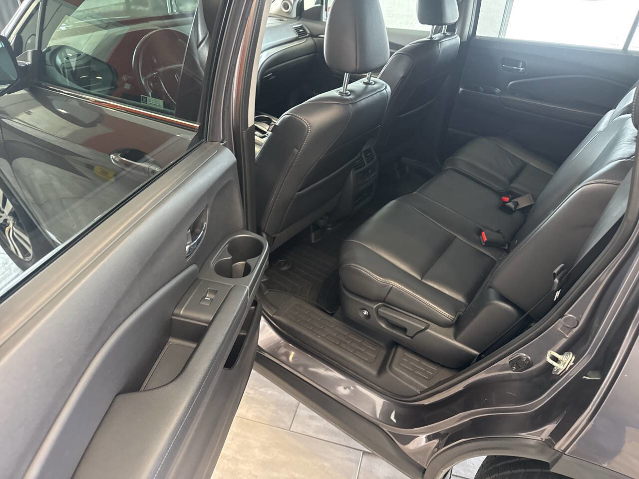 Used 2018 Honda Pilot EX-L image 37