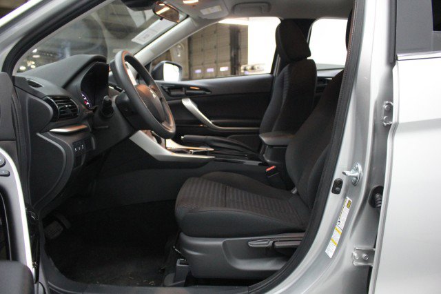 New 2026 Mitsubishi Eclipse Cross LE AWD/4WD image 6