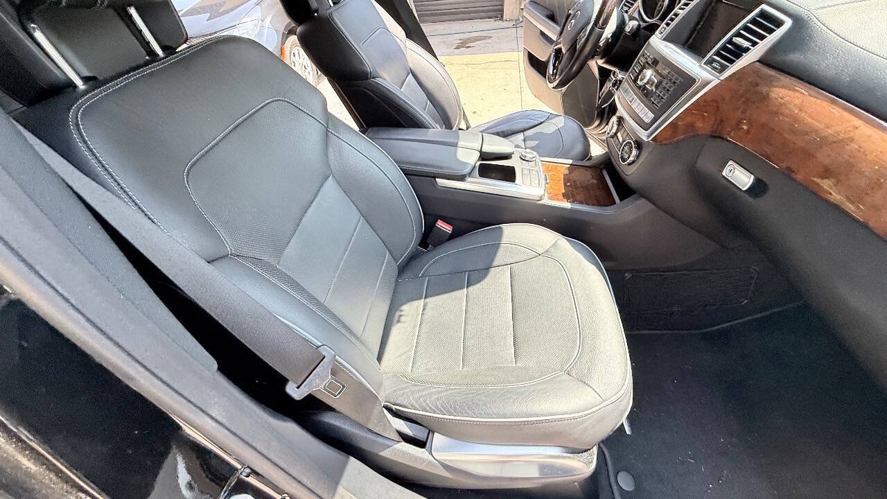 Used 2014 Mercedes-Benz GL 550 4MATIC image 60