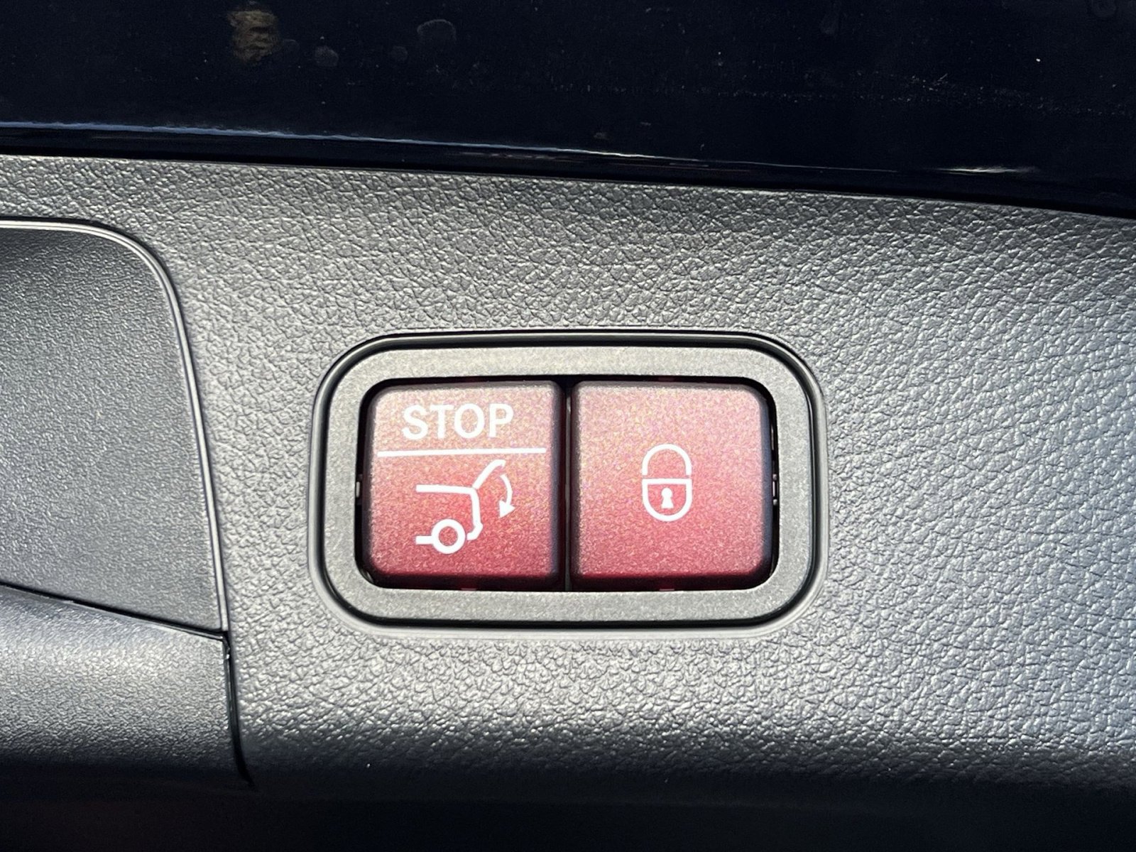 New 2026 Mercedes-Benz GLA 250 4MATIC image 25