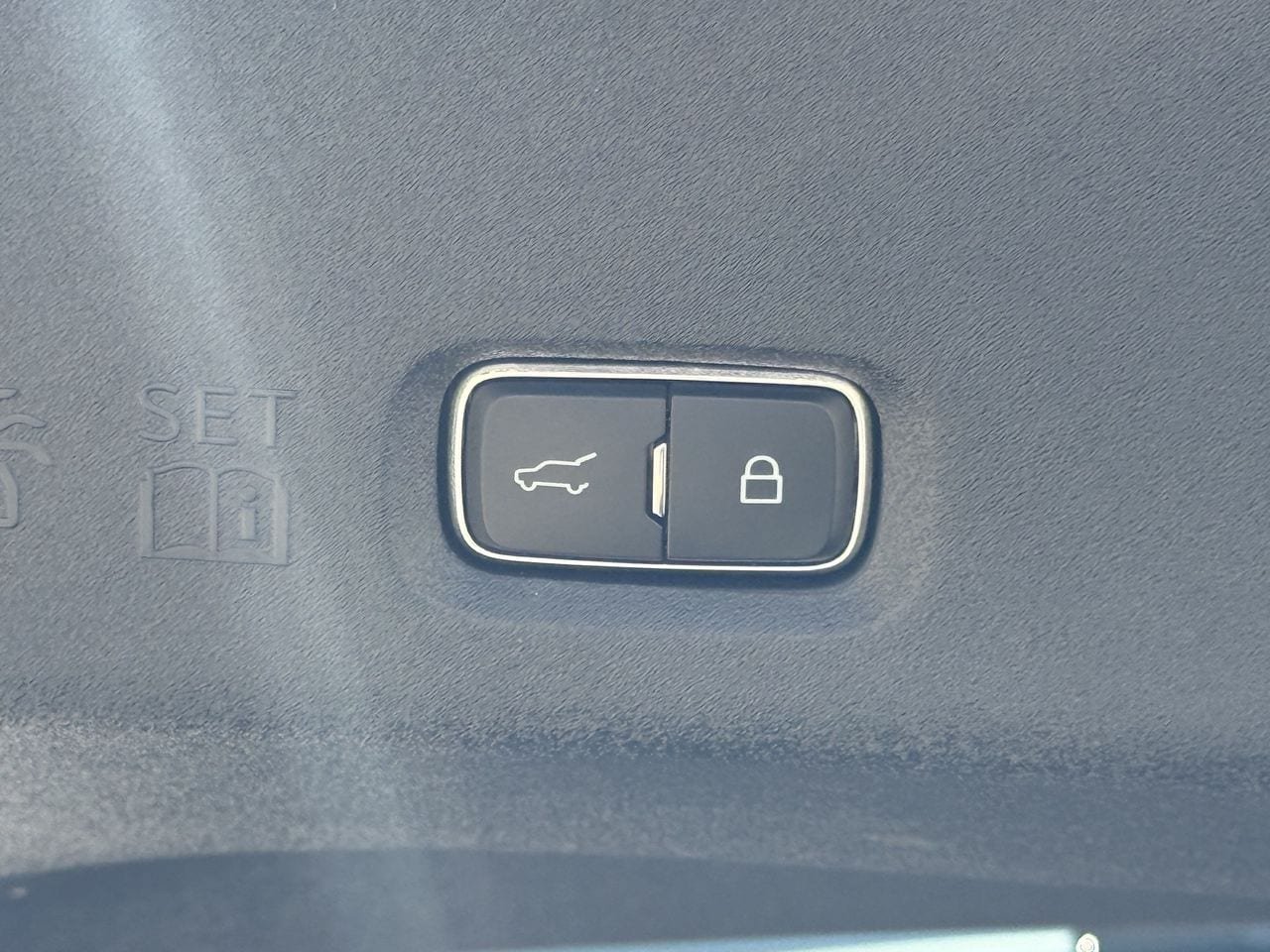 Used 2025 Ford Expedition Tremor AWD/4WD image 30