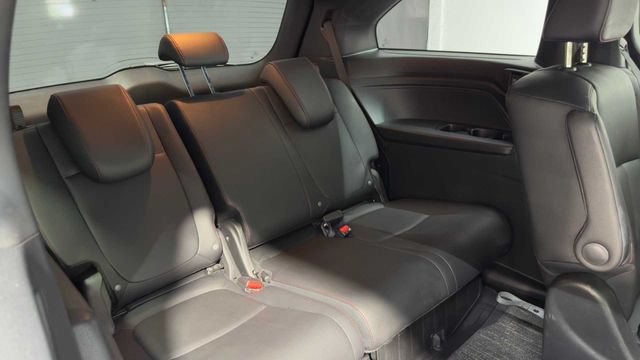 Used 2023 Honda Odyssey Sport image 18