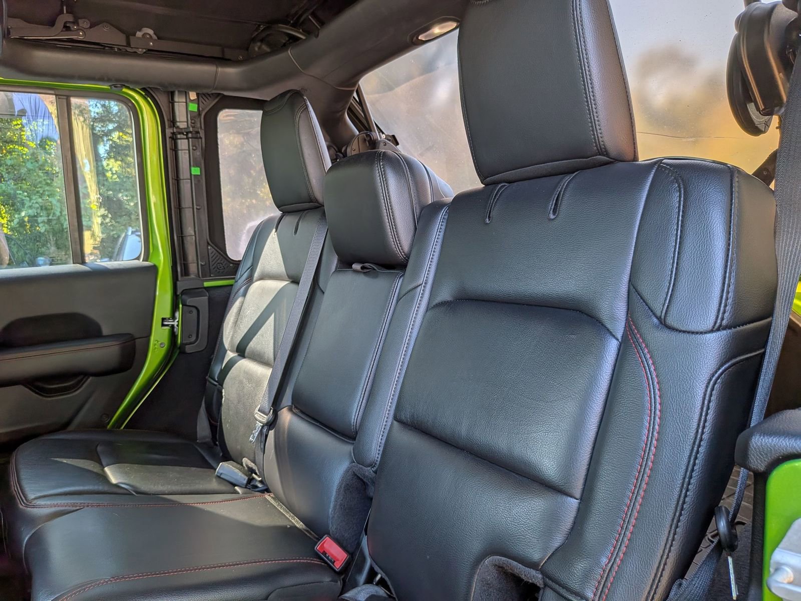 Used 2019 Jeep Wrangler Unlimited Rubicon image 28