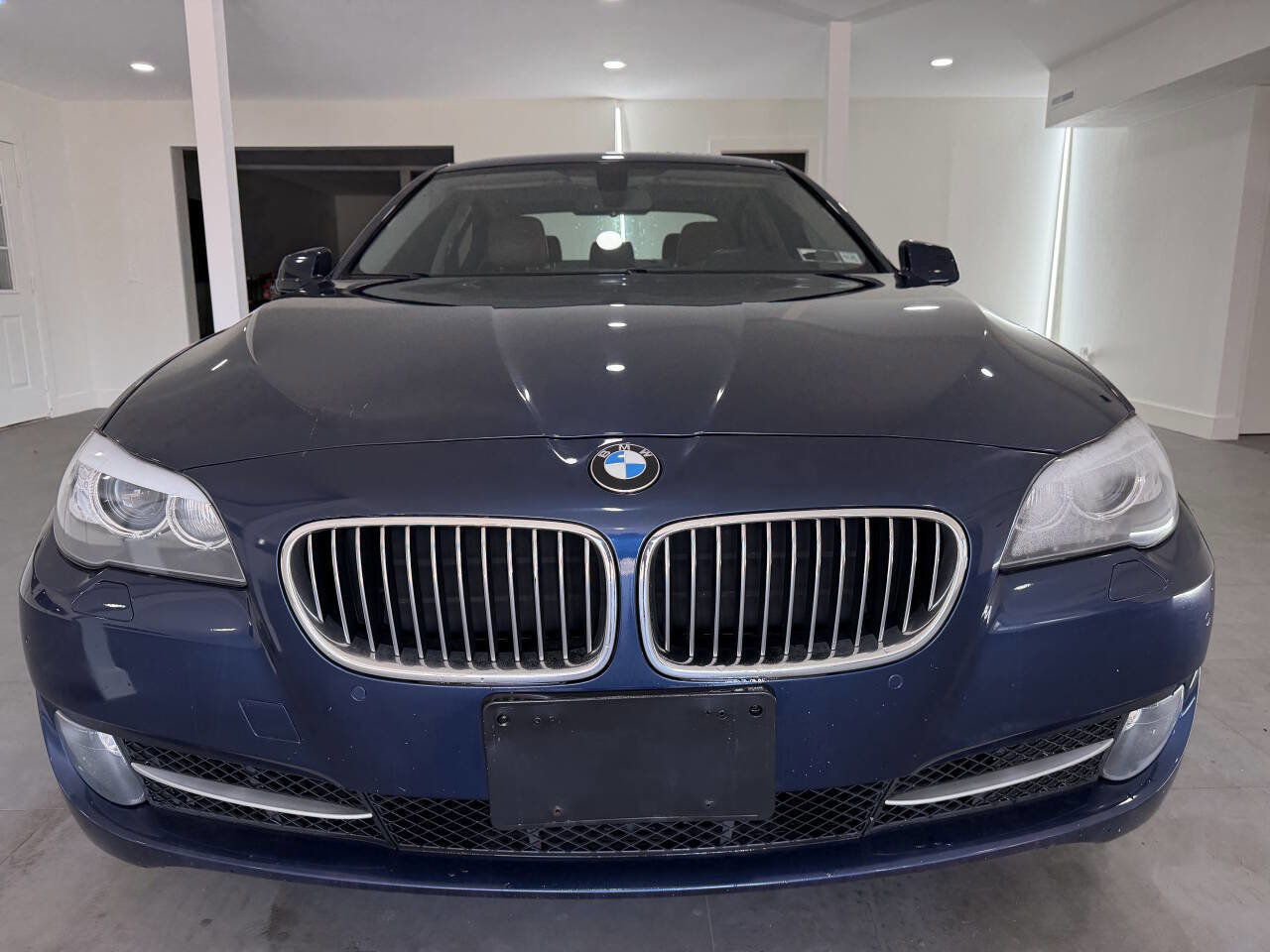 Used 2013 BMW 528i xDrive Sedan AWD/4WD image 12