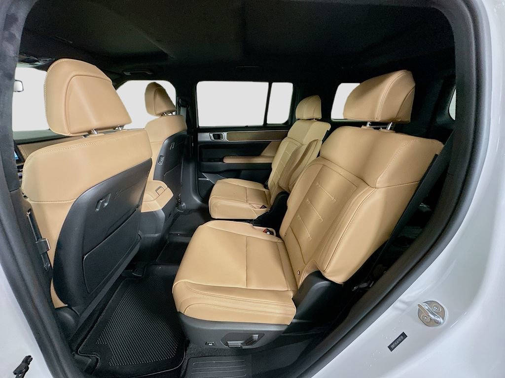 New 2026 Hyundai Santa Fe Calligraphy image 17