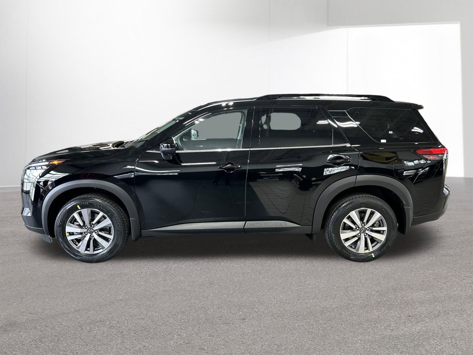 New 2026 Nissan Pathfinder SL AWD/4WD image 32