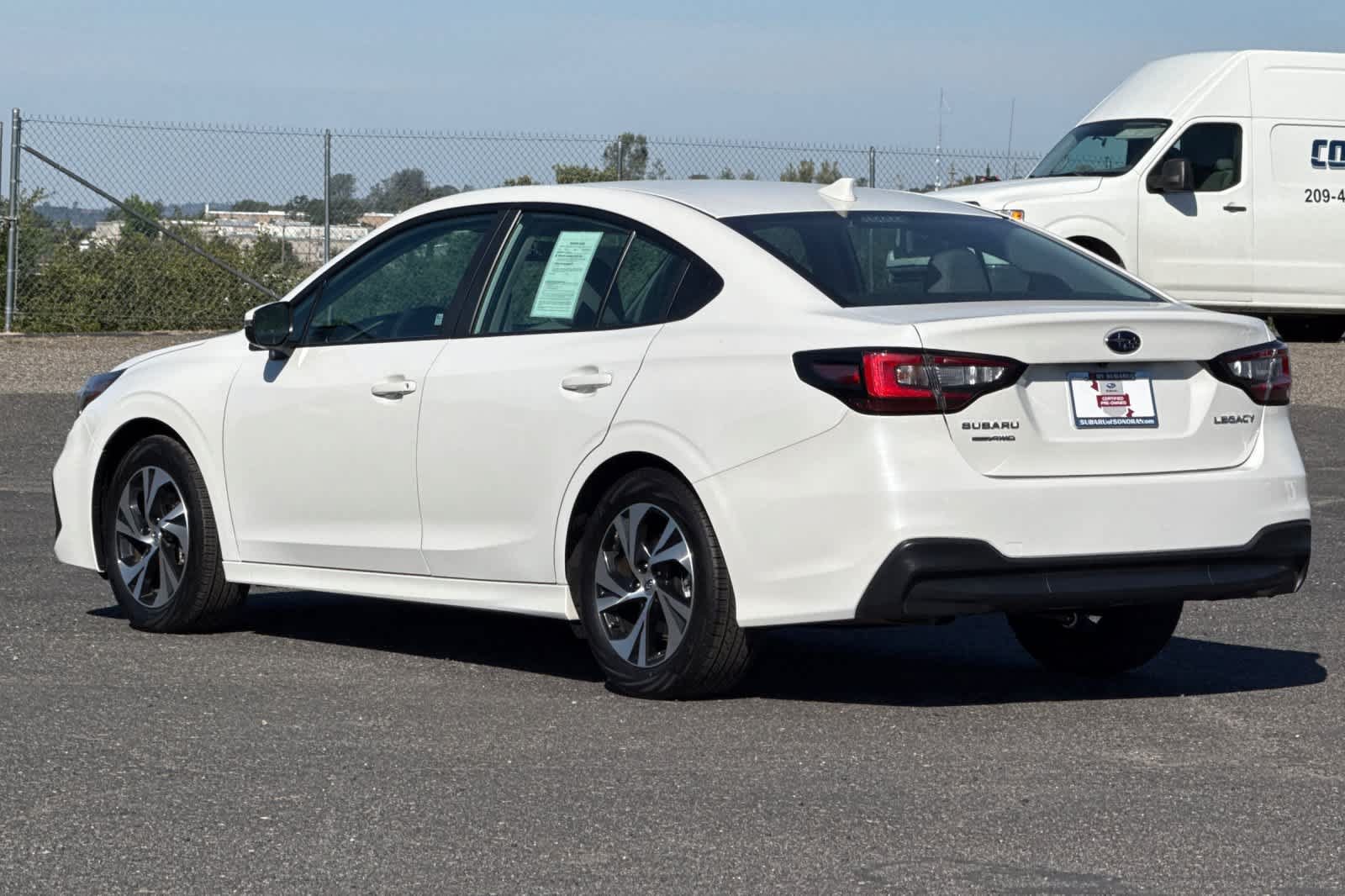 Used 2025 Subaru Legacy Premium AWD/4WD image 5