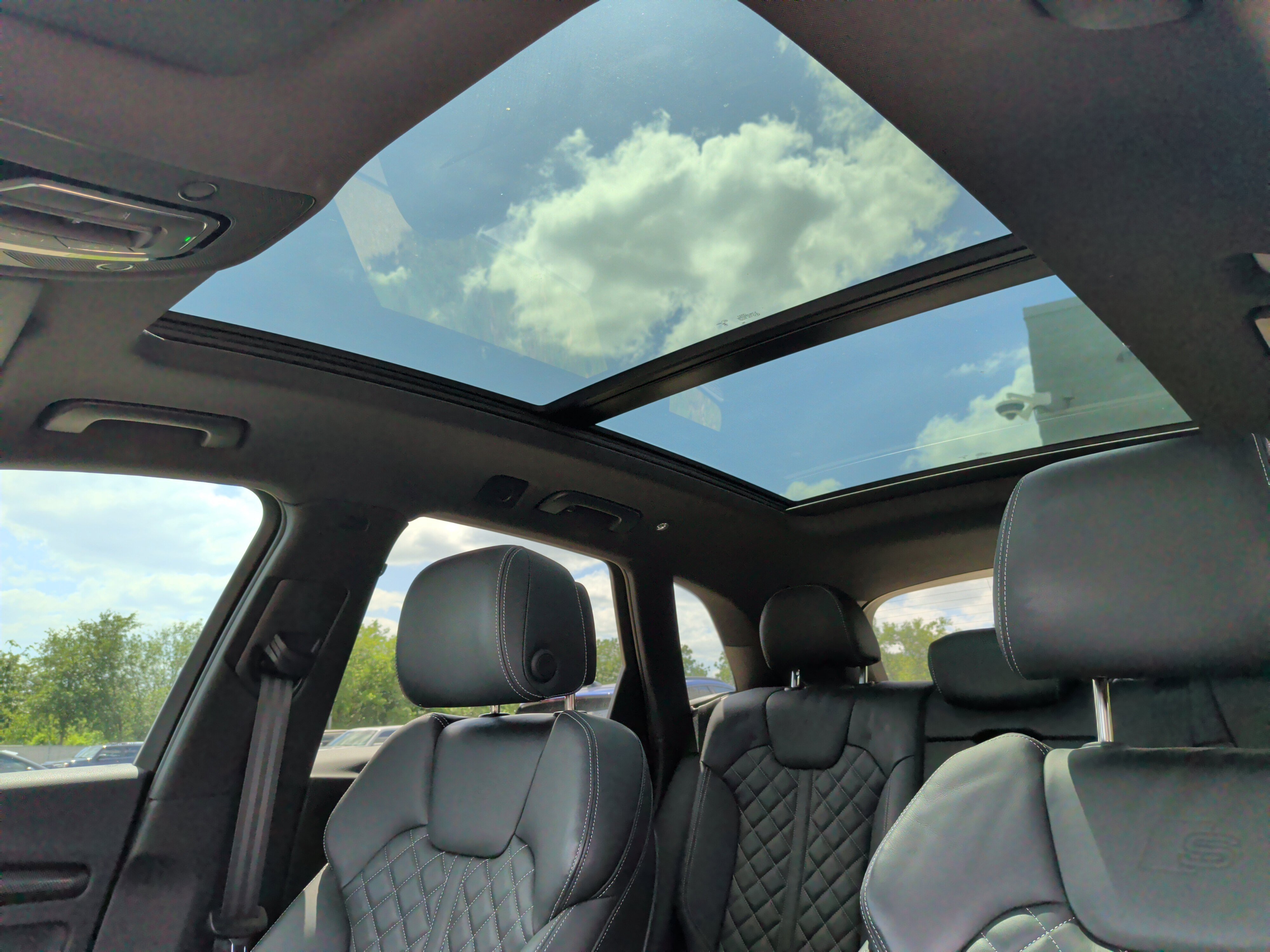 Used 2023 Audi SQ5 Prestige w/ Prestige Package AWD/4WD image 28