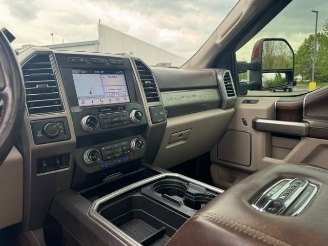 Used 2019 Ford F350 Limited image 12