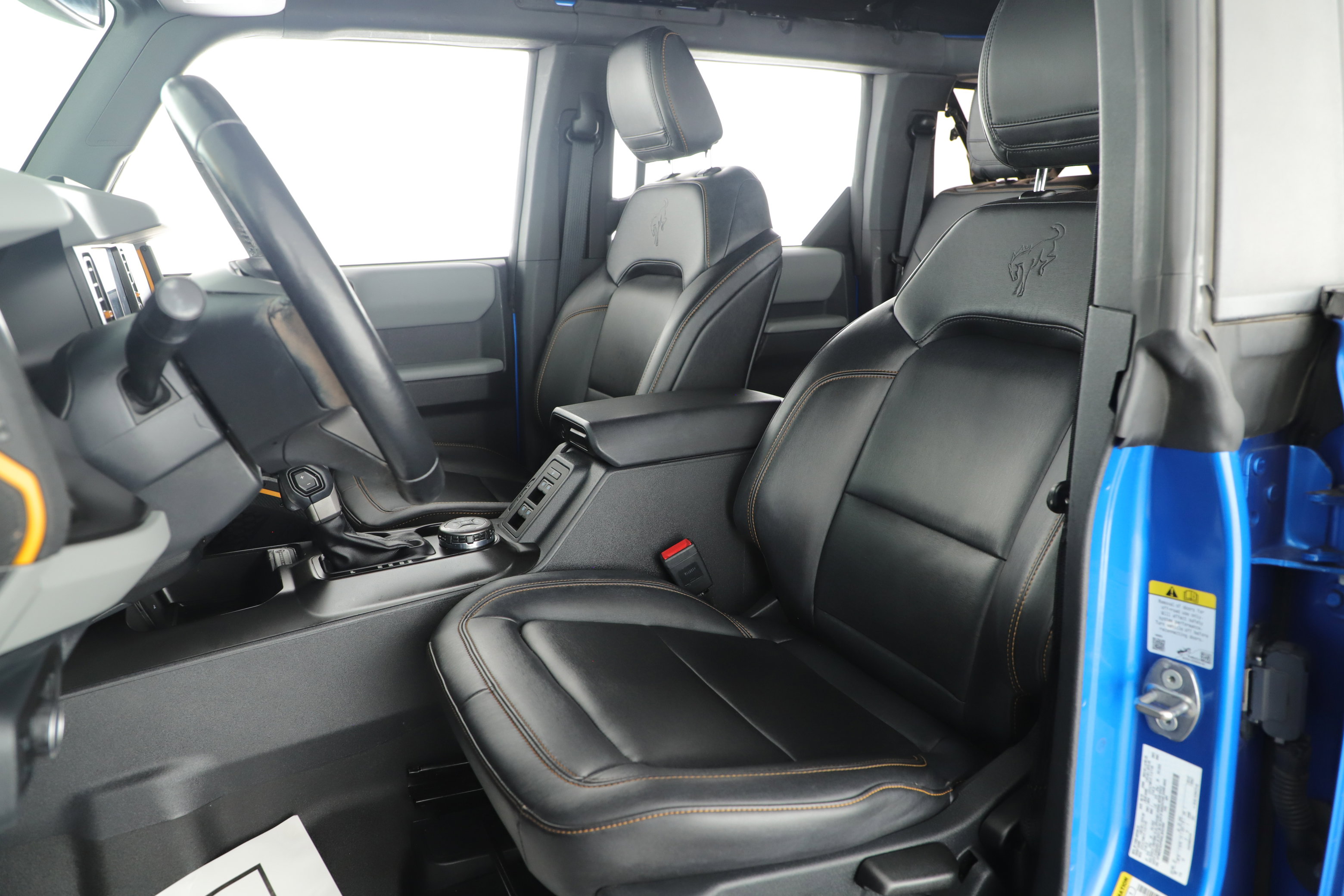 Used 2022 Ford Bronco Badlands image 10