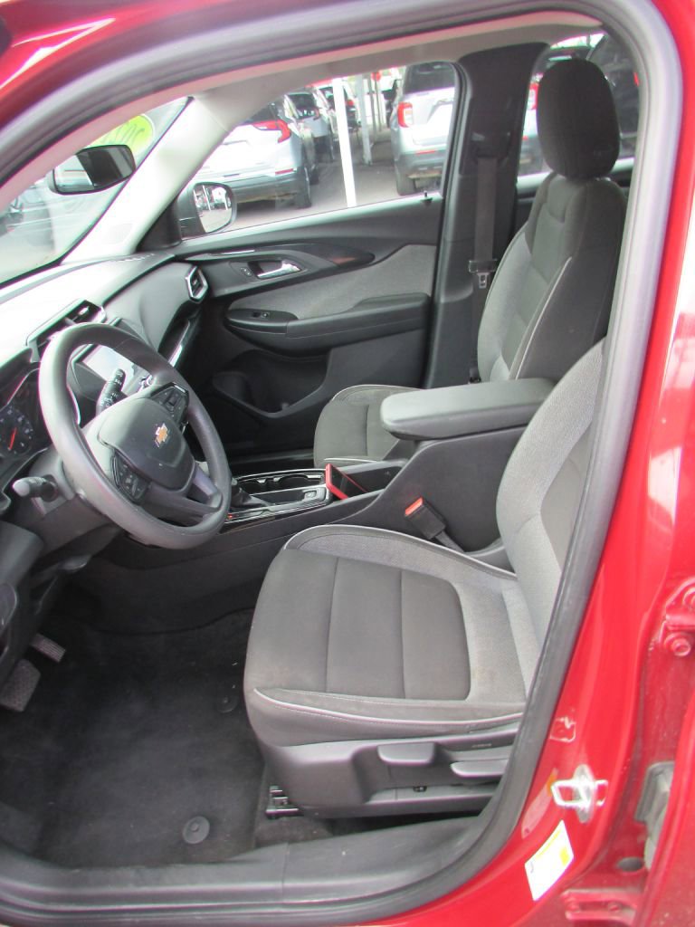 Used 2021 Chevrolet TrailBlazer LS image 14