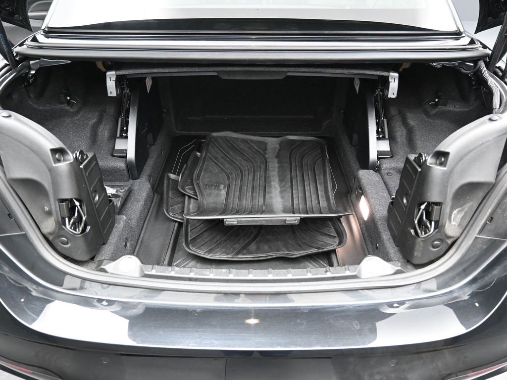 Used 2015 BMW M4 Convertible image 31