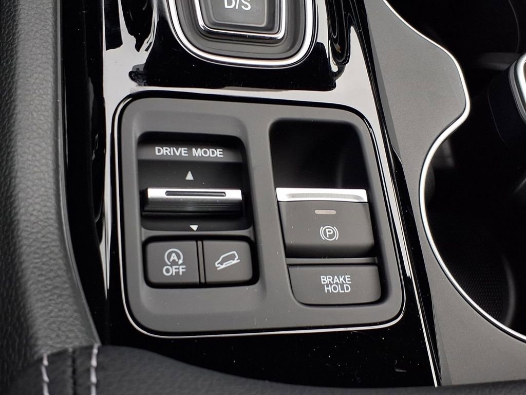 New 2026 Honda Pilot Touring image 21