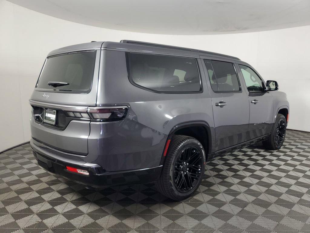 New 2026 Jeep Grand Wagoneer L Limited AWD/4WD image 4