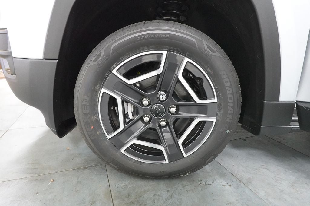 New 2026 Jeep Cherokee Laredo AWD/4WD image 33