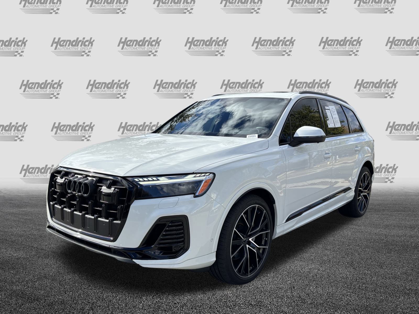 Used 2025 Audi Q7 3.0T Prestige image 5