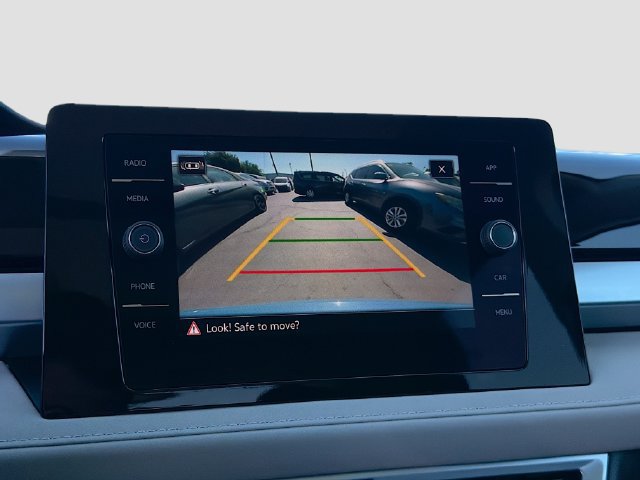 New 2026 Volkswagen Taos SE AWD/4WD image 13