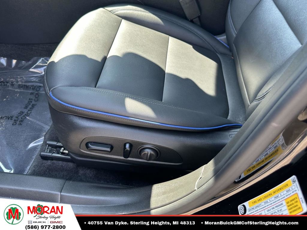 Certified 2024 Buick Envista Sport Touring w/ Convenience I Package image 21